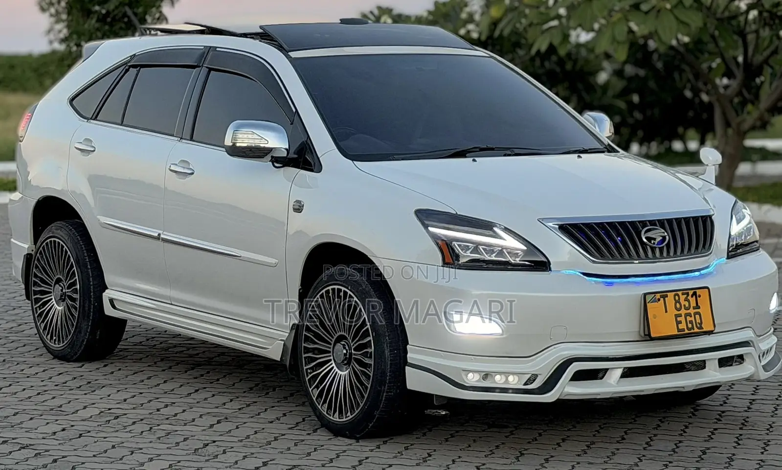 Toyota Harrier 2007 White
