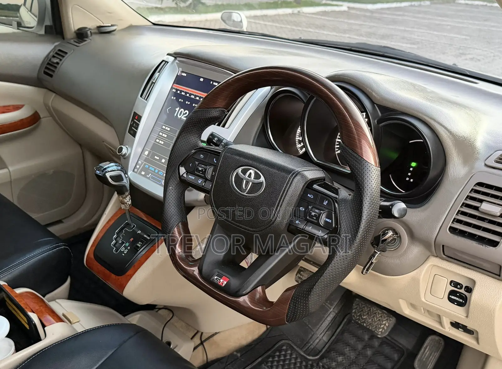 Toyota Harrier 2007 White