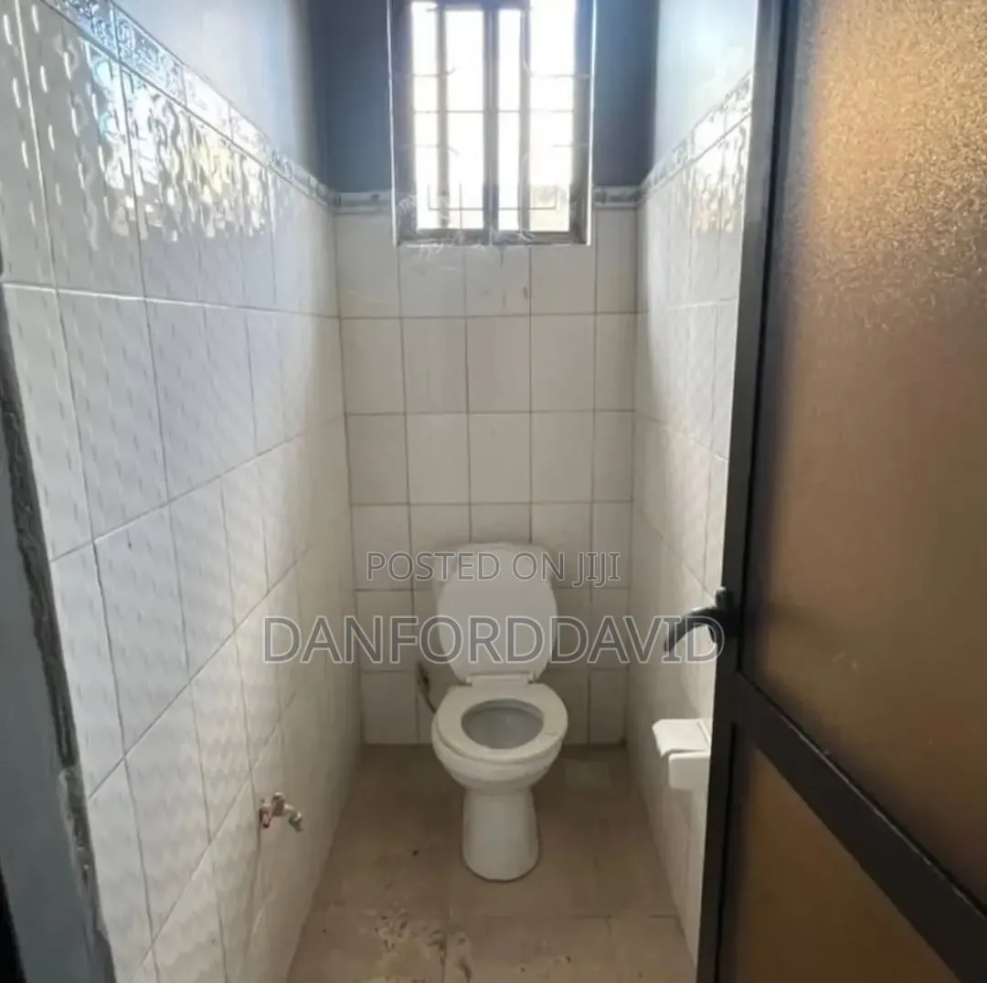 3bdrm House in Kahwa Real Estate, Bunju for sale