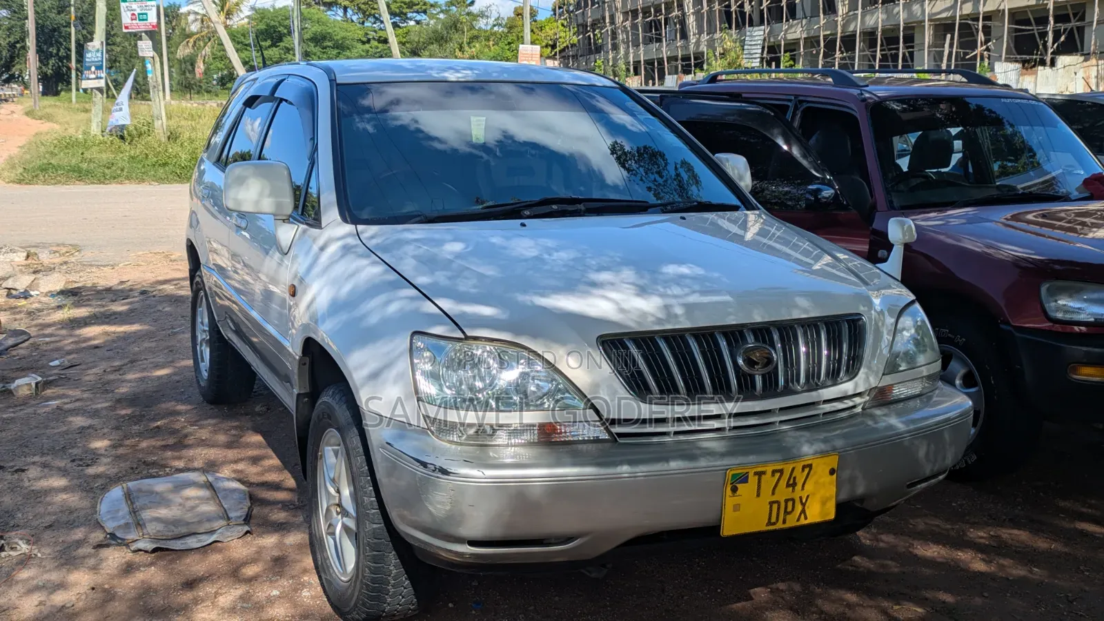 Toyota Harrier 2004 White