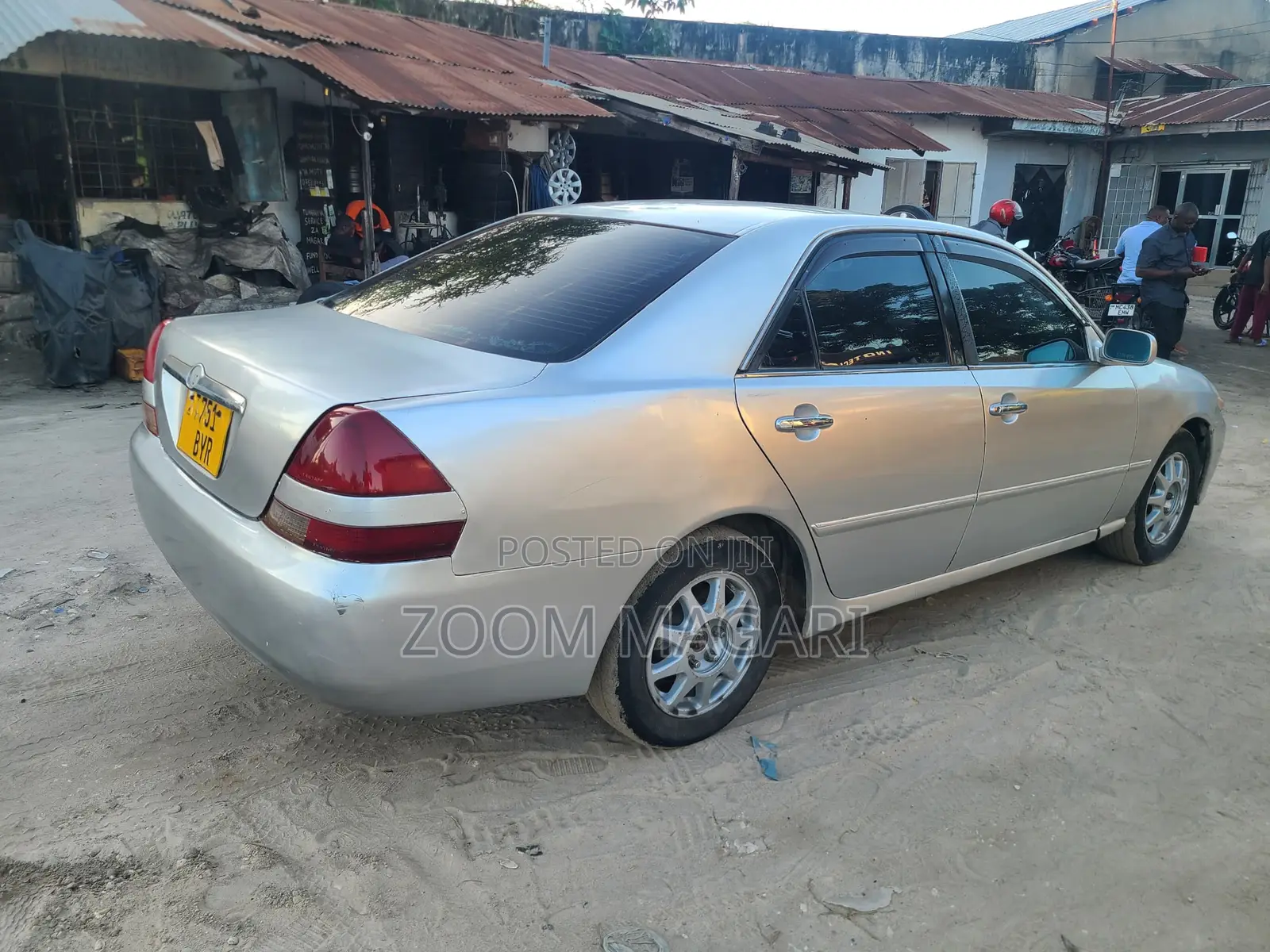 Toyota Mark II 1998 Silver