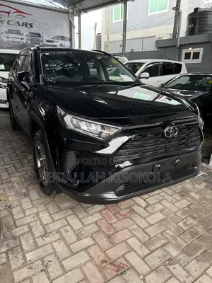 Toyota RAV4 2021 Black