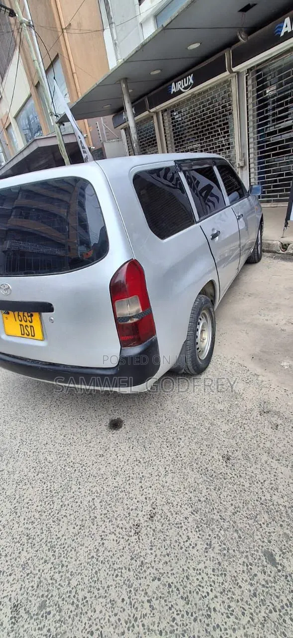 Toyota Probox 2003 Silver