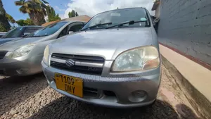 Suzuki Swift 2003 Silver