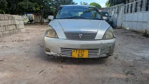 Toyota Opa 2003 Silver