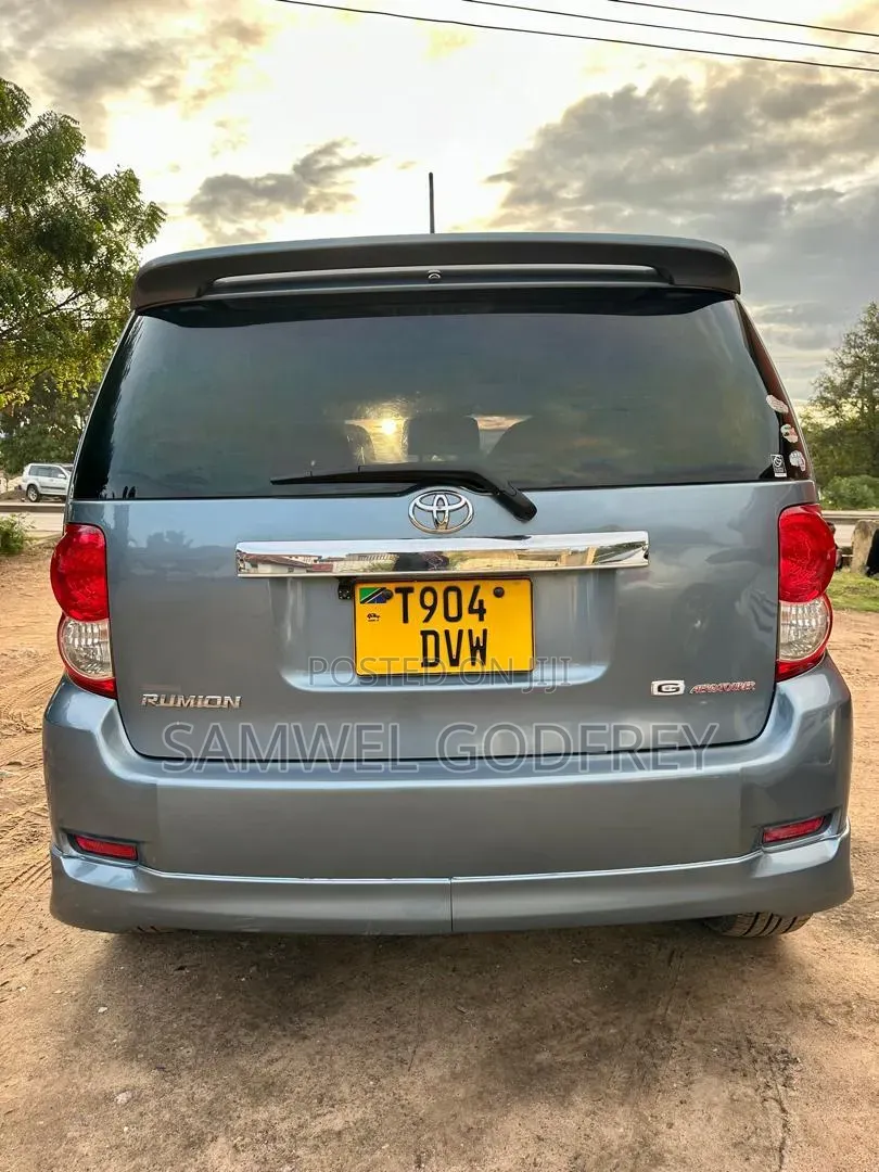 Toyota Rumion 1.5 FWD 2021 Gray