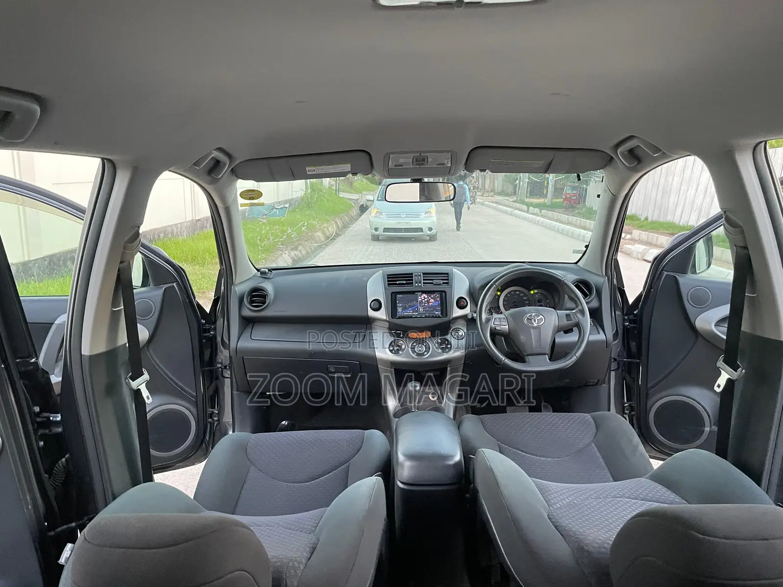 Toyota Vanguard 2012 Gray