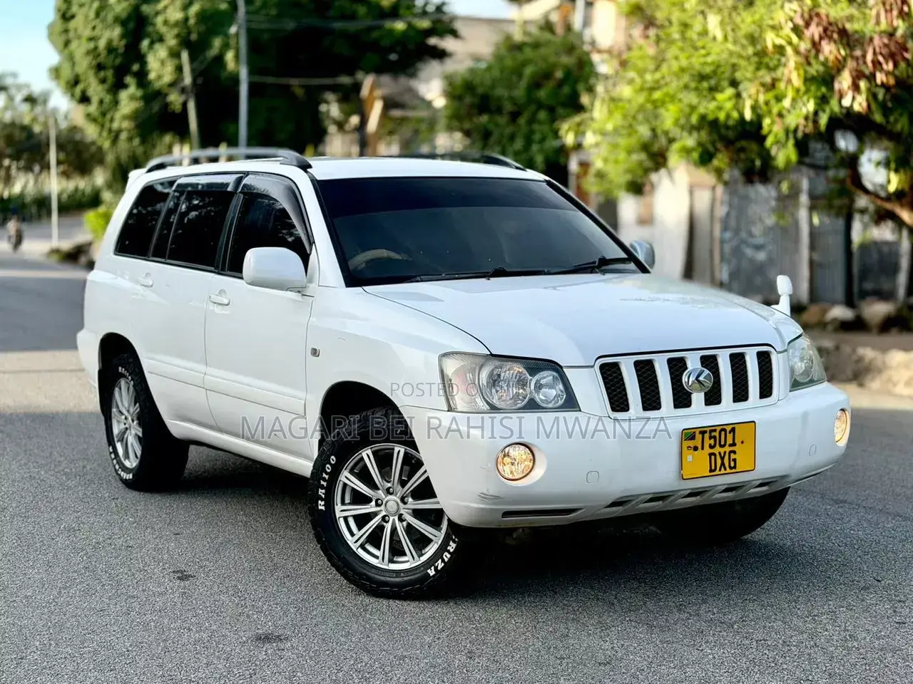 Toyota Kluger 2005 White