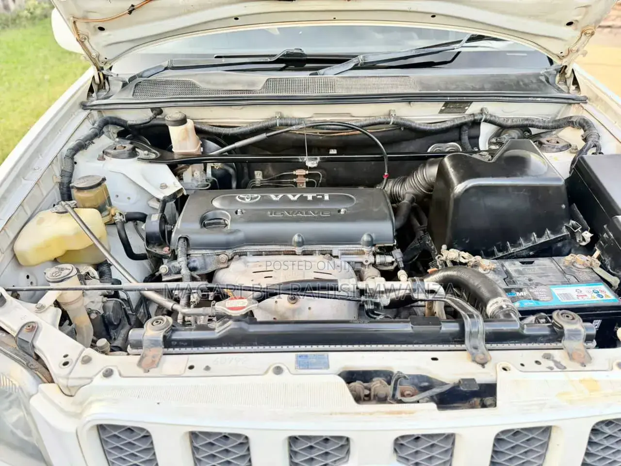 Toyota Kluger 2005 White