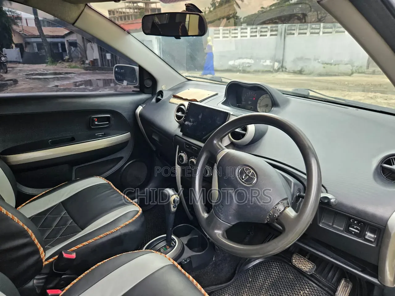 Toyota IST 2007 White