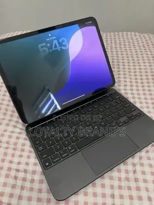 New Apple iPad Pro 11 (2025) 128 GB