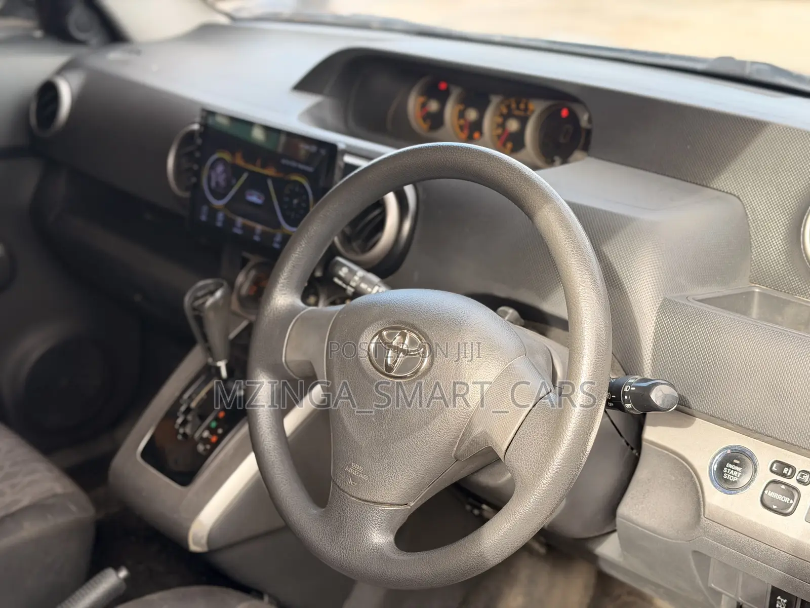 Toyota Corolla Rumion Hatchback 1.8 AWD 2010