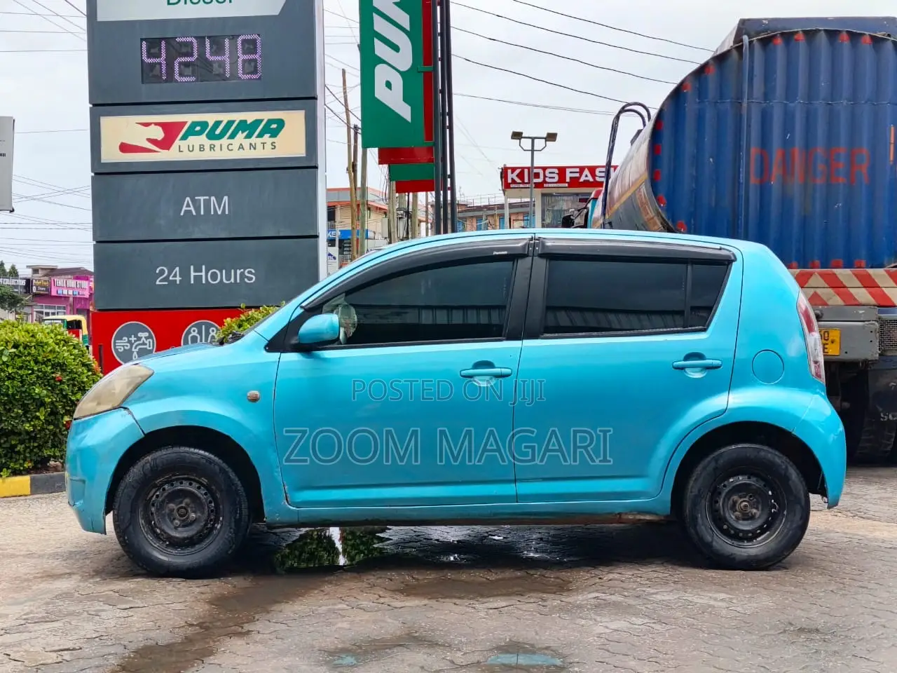 Toyota Passo 2011 Blue