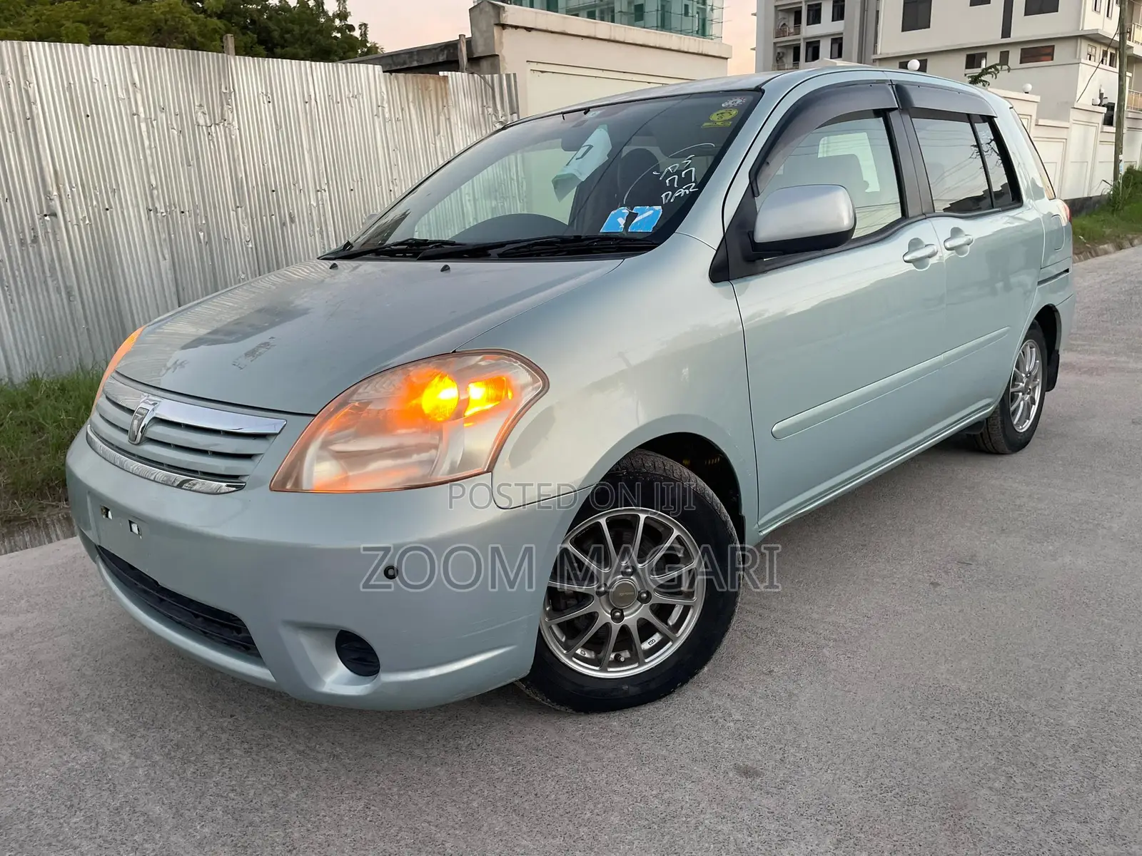 Toyota Raum 2008 Green