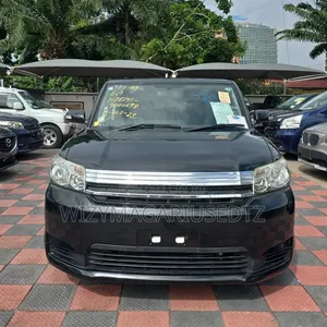 Toyota Corolla Rumion 2011 Matt Black