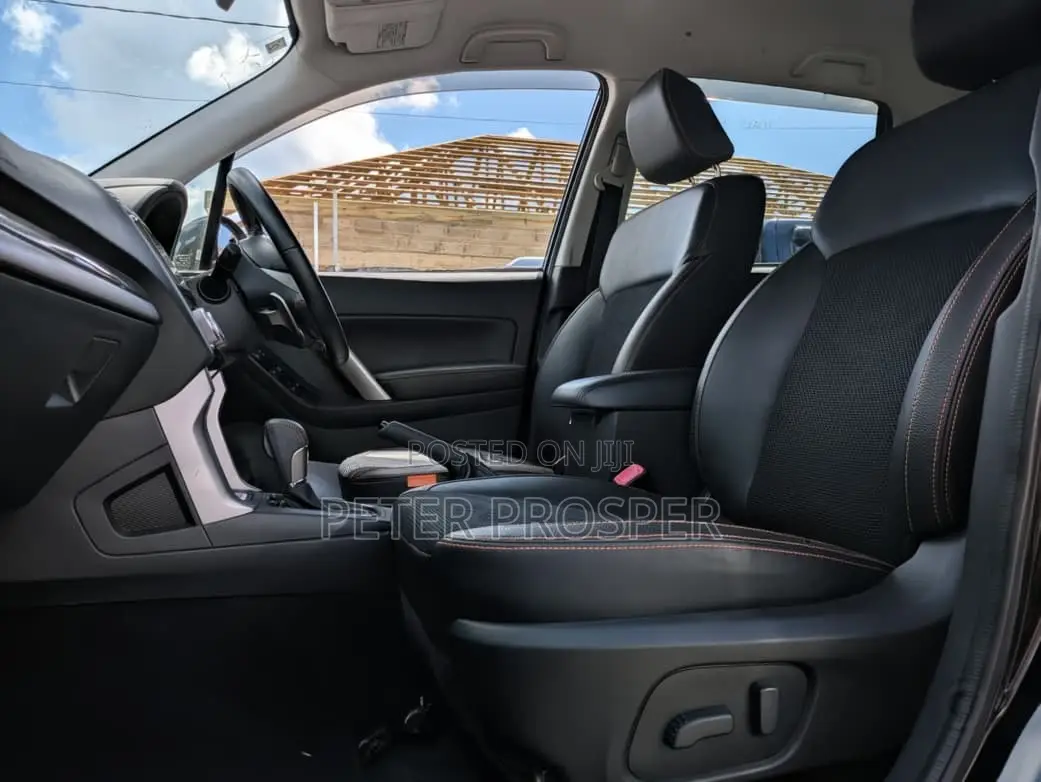 Subaru Forester 2015 Black