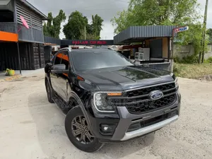 Ford Ranger Wildtrak 2023 Matt Black