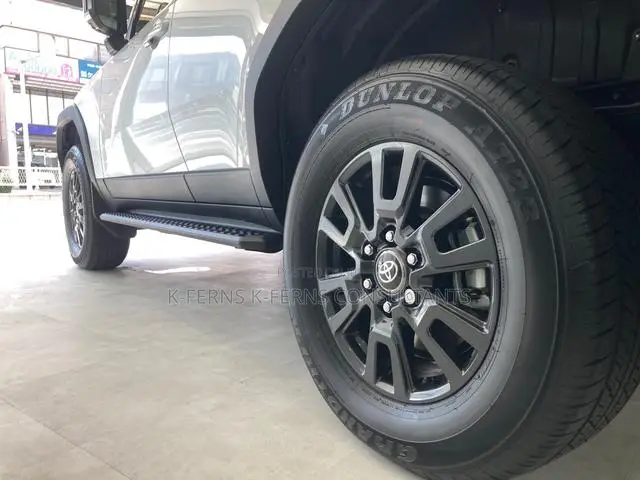 New Toyota Land Cruiser 2025 White