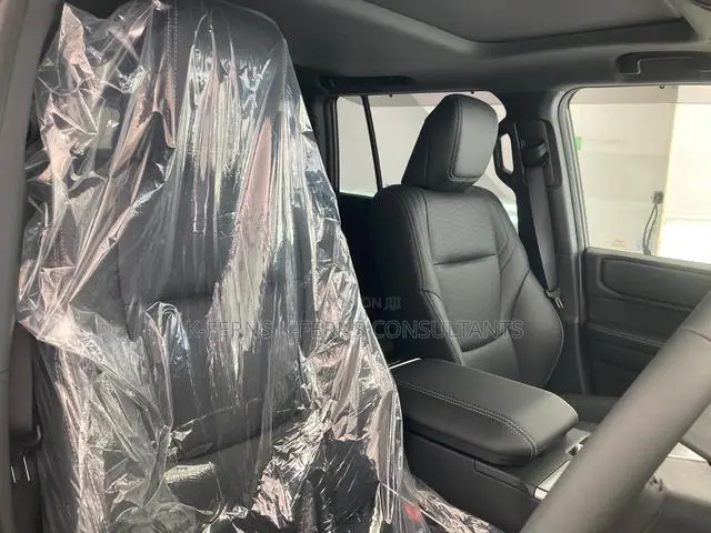 New Toyota Land Cruiser 2025 White