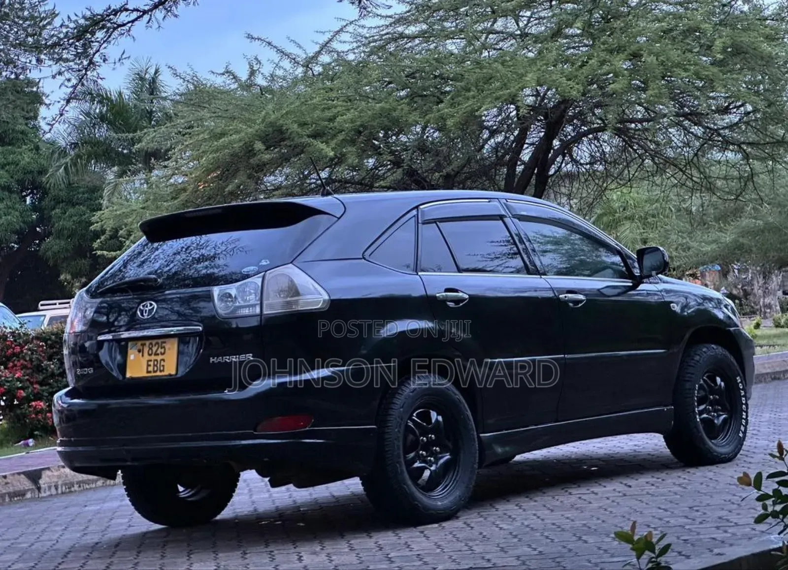 Toyota Harrier 2005 Black
