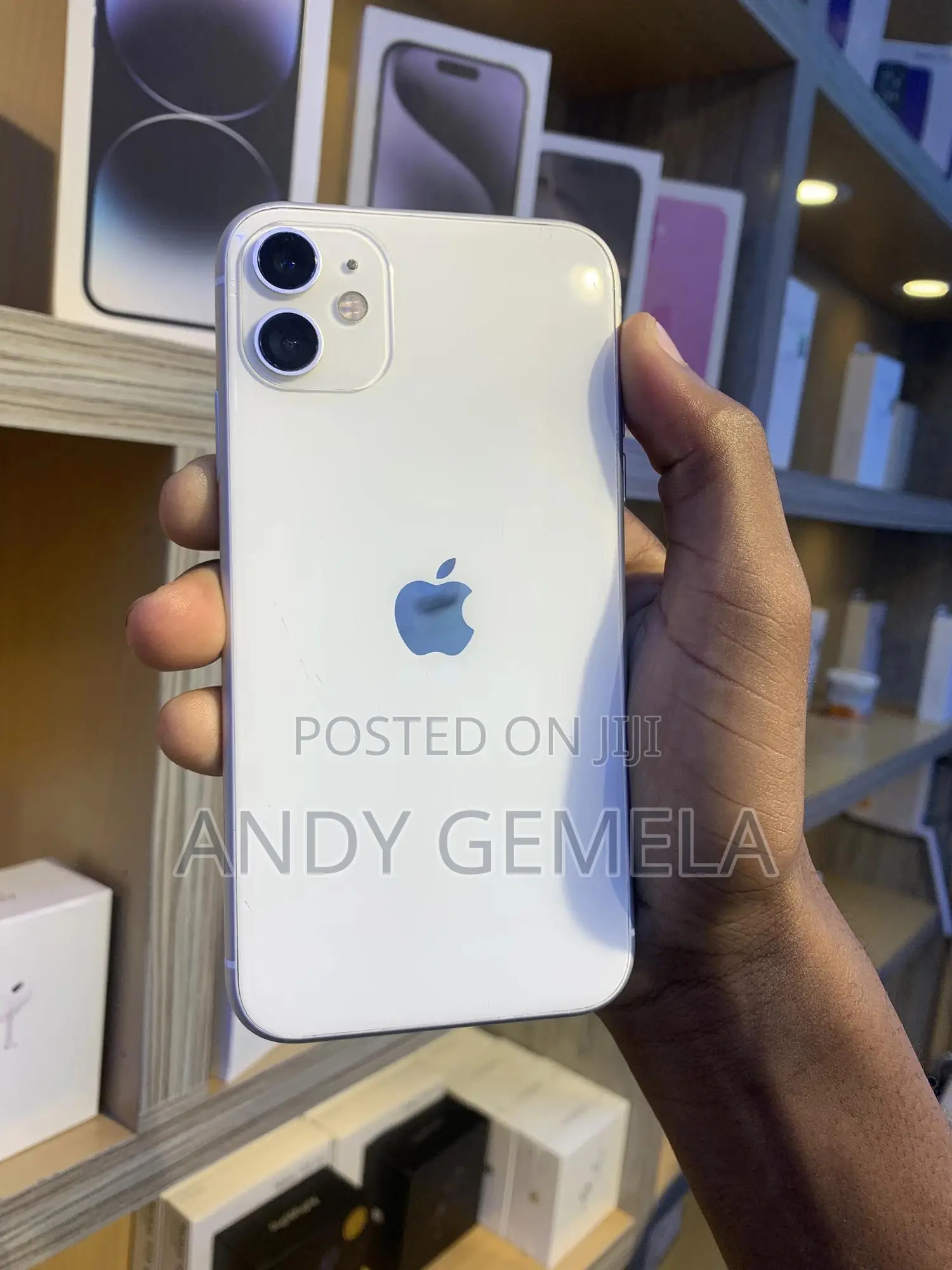 Apple iPhone 11 64 GB White
