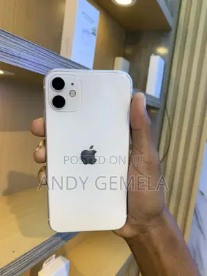 Apple iPhone 11 64 GB White