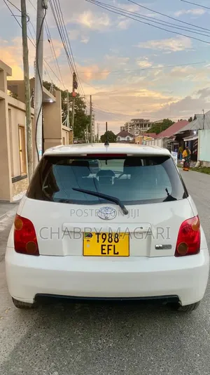 Toyota IST 2005 Pearl