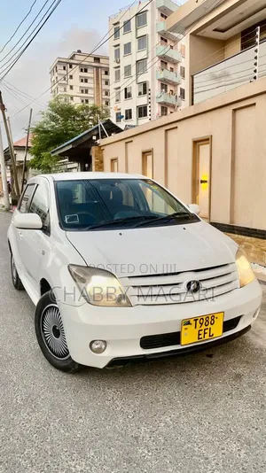 Toyota IST 2005 Pearl