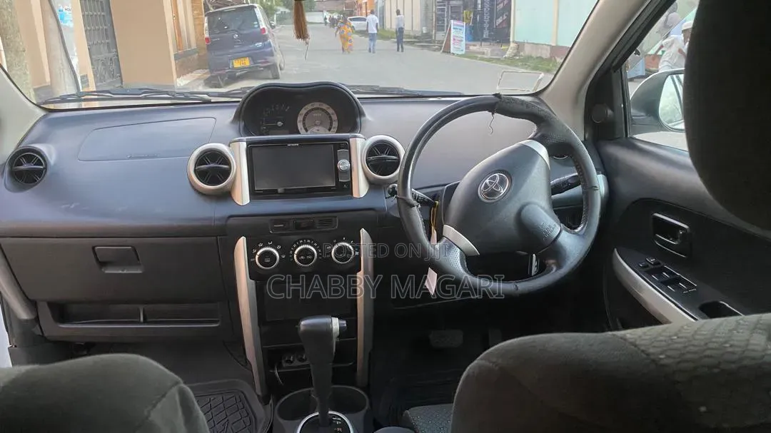 Toyota IST 2005 Pearl