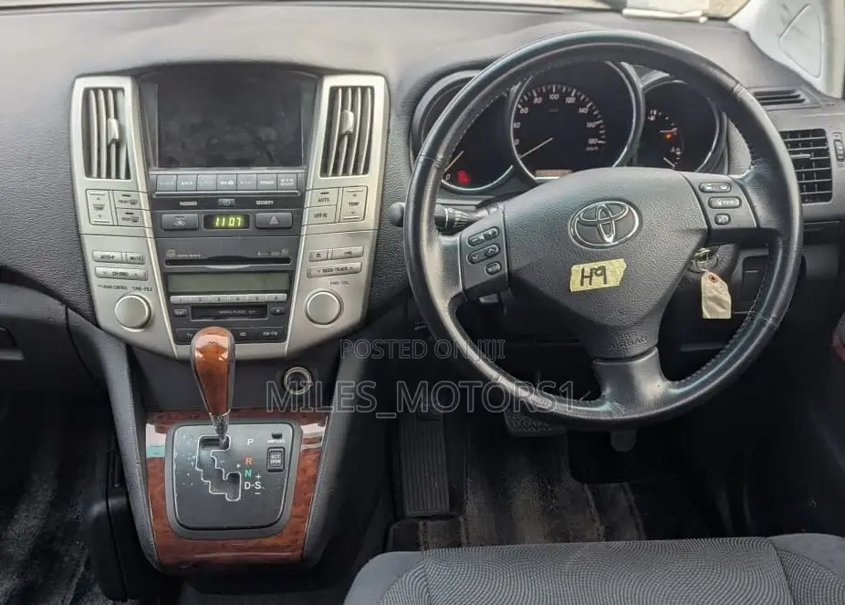 Toyota Harrier 2006 Silver