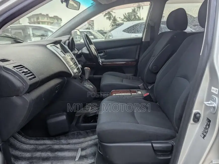 Toyota Harrier 2006 Silver