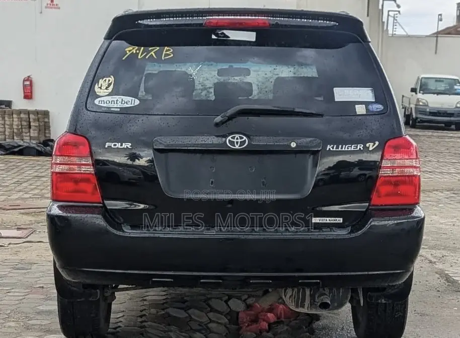 Toyota Kluger 2002 Black