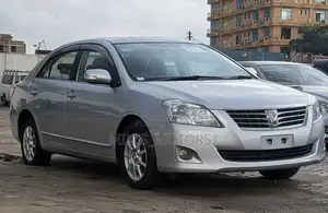 Toyota Premio 2012 Silver