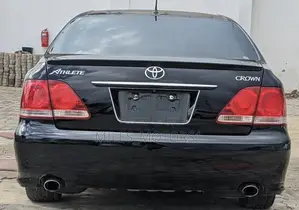 Toyota Crown 2006 Black