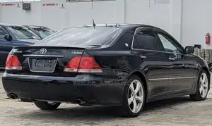 Toyota Crown 2006 Black