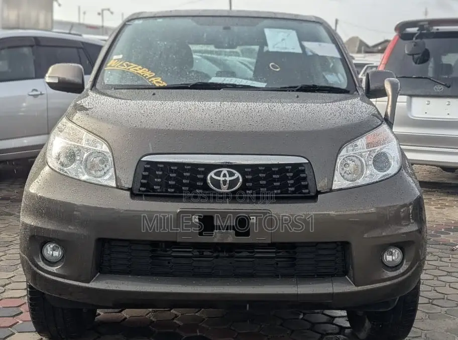 Toyota Rush 2007 Brown