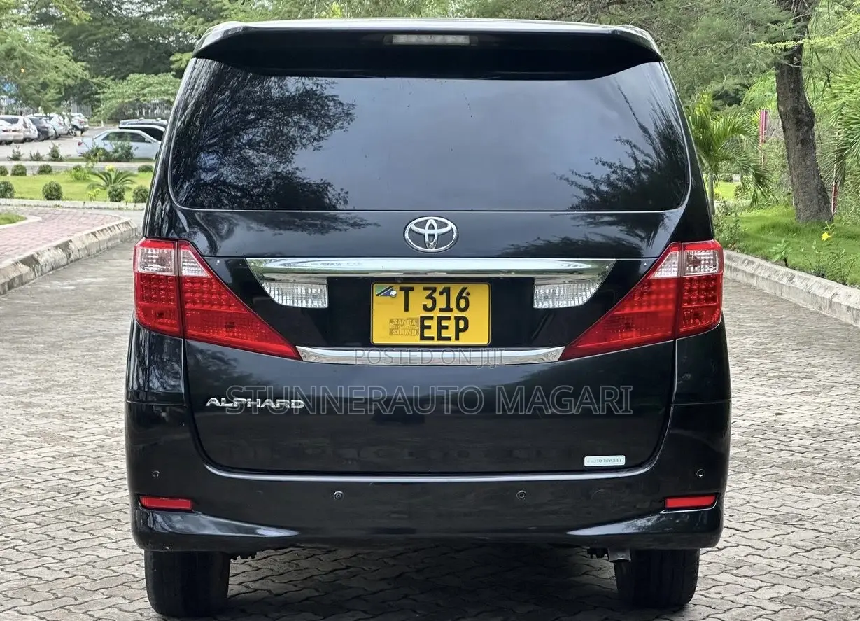 Toyota Alphard 2010 Black