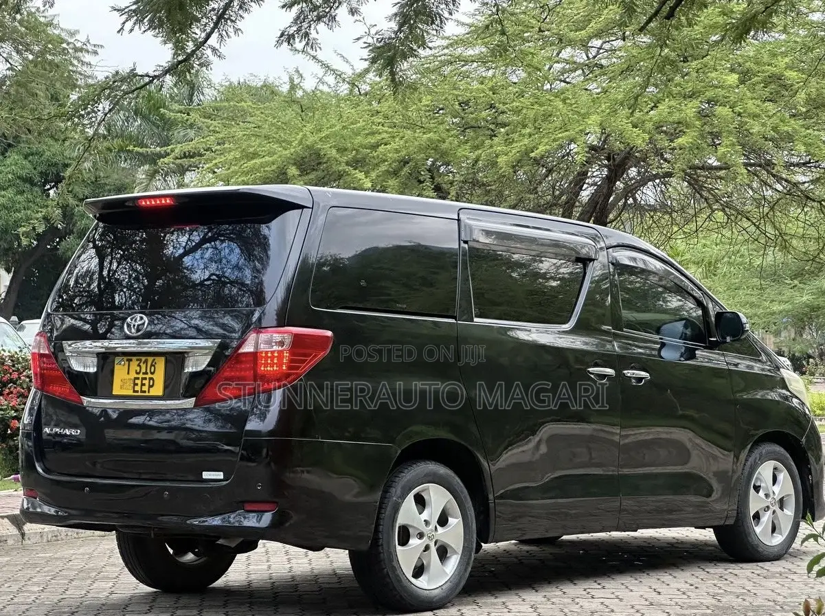 Toyota Alphard 2010 Black
