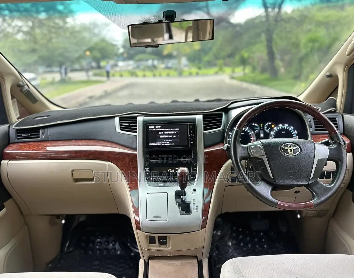 Toyota Alphard 2010 Black