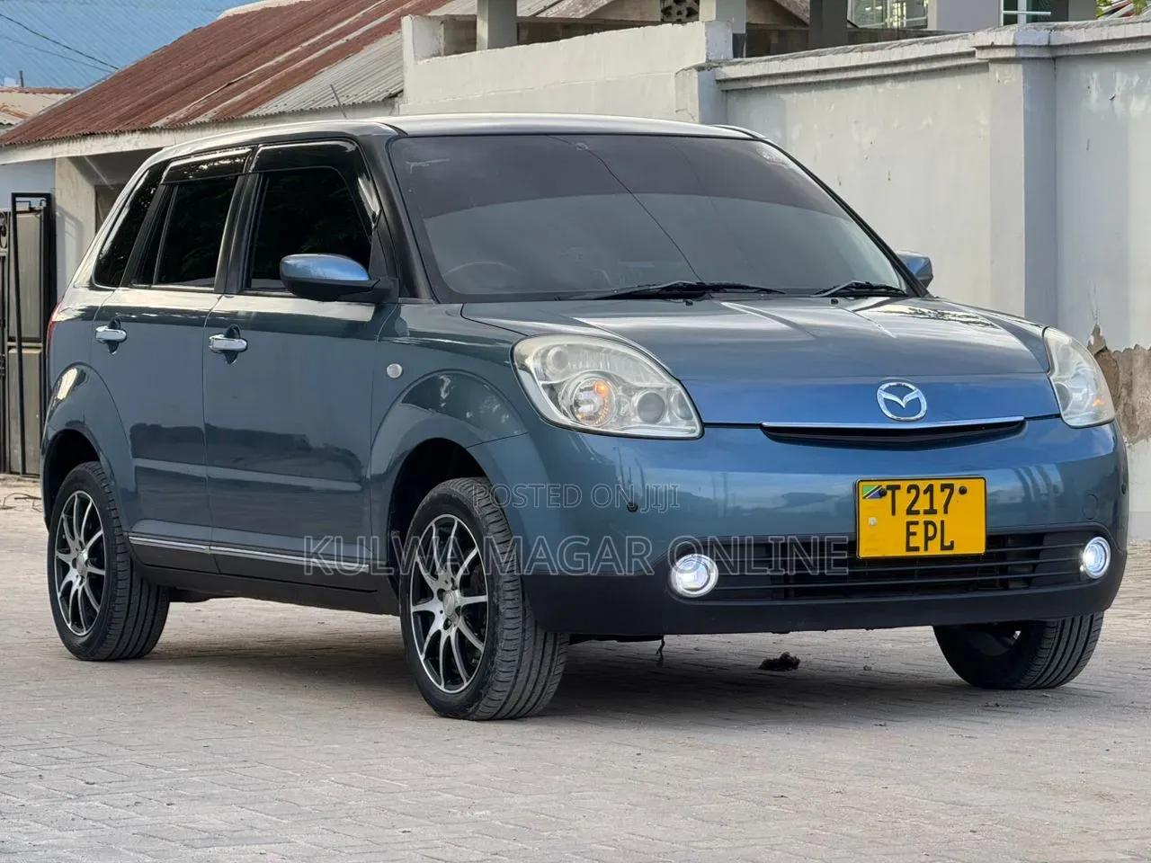 Mazda Verisa 2009 Blue