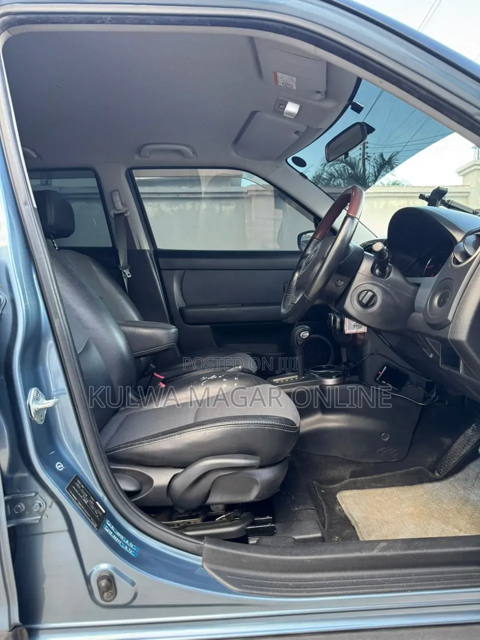 Mazda Verisa 2009 Blue