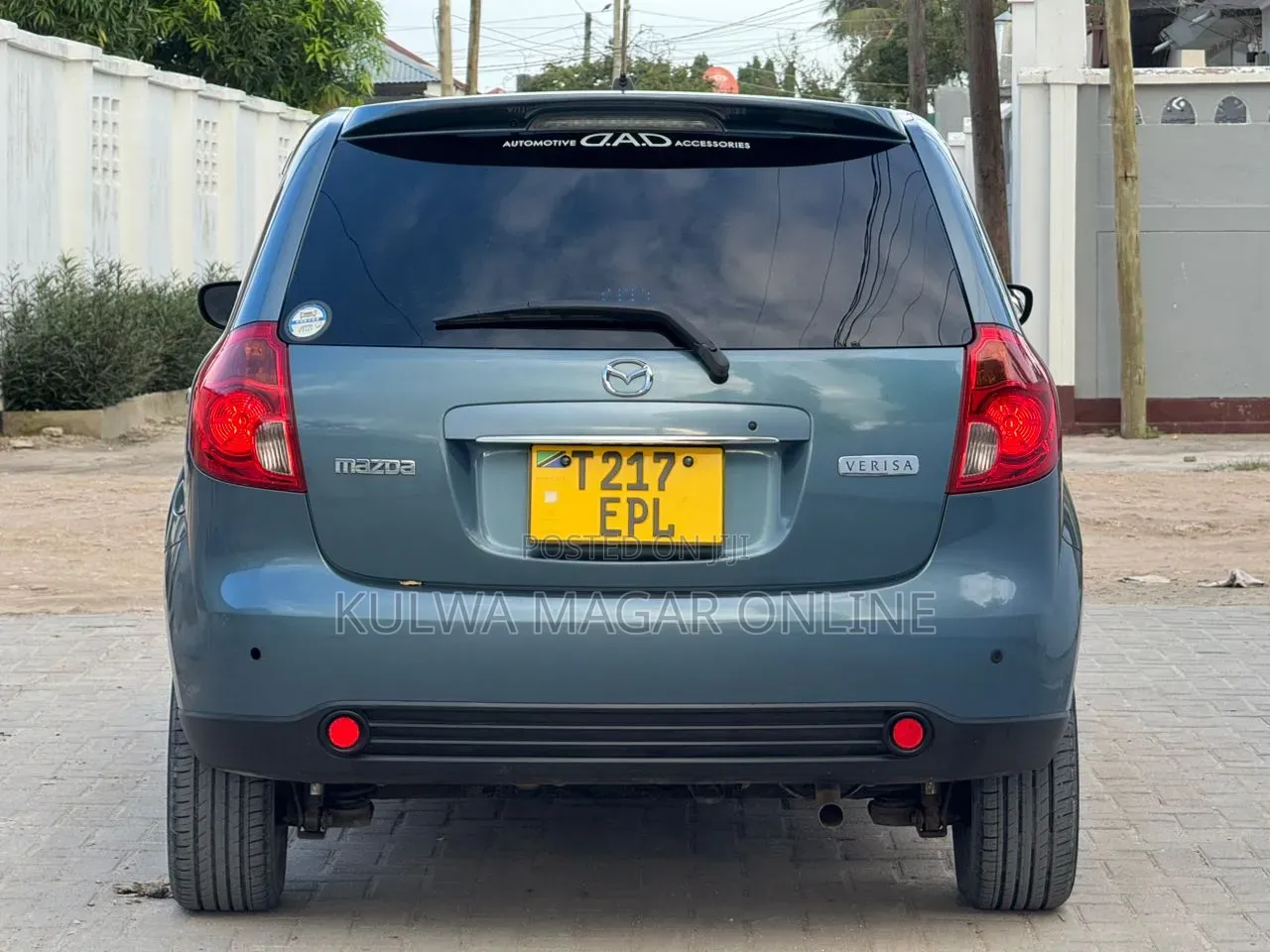 Mazda Verisa 2009 Blue