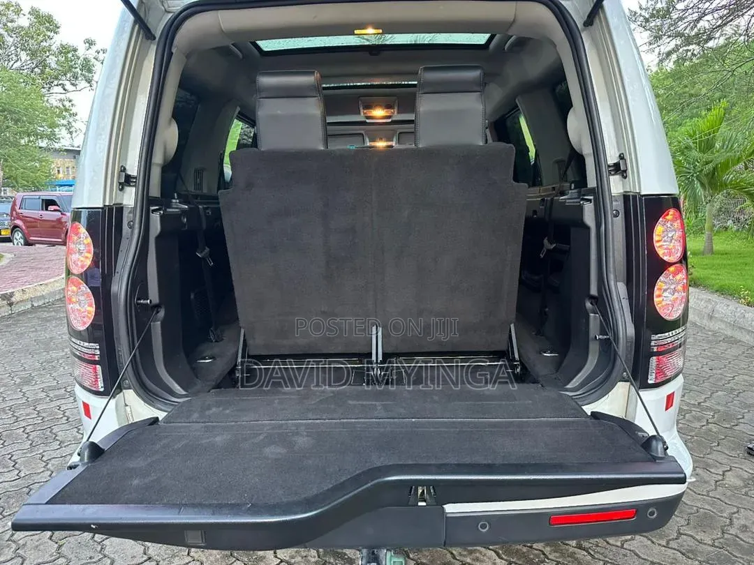 Land Rover Discovery 2015 Pearl