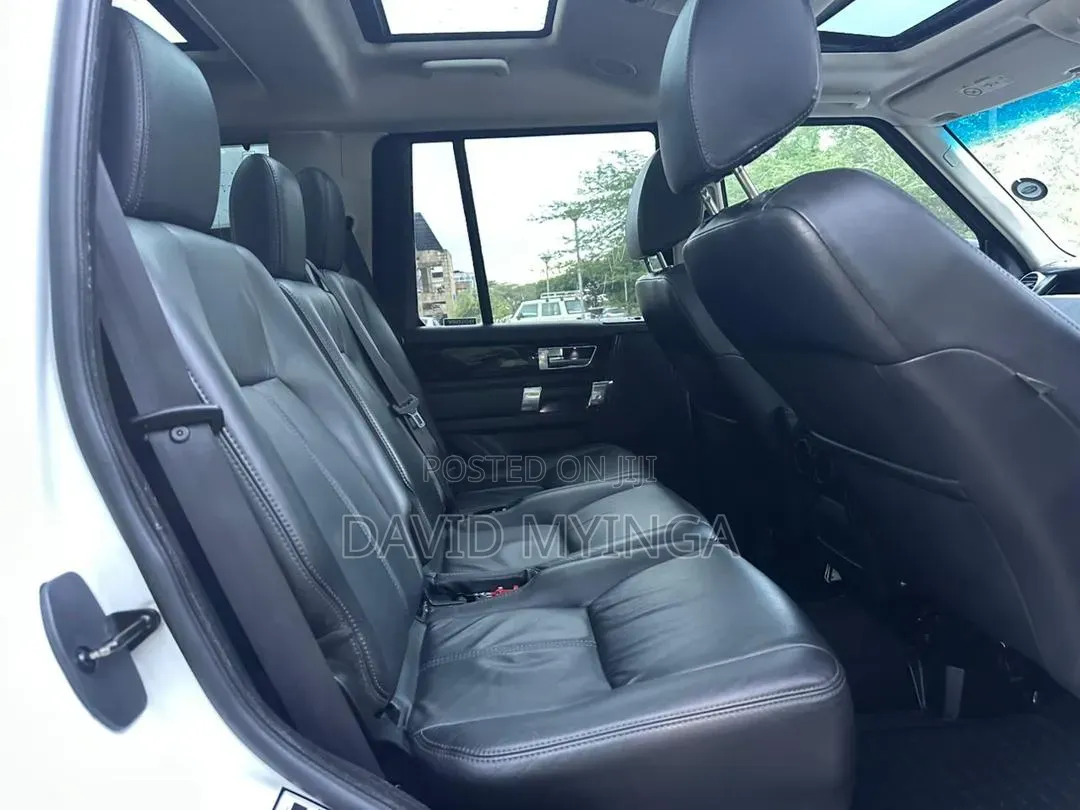 Land Rover Discovery 2015 Pearl