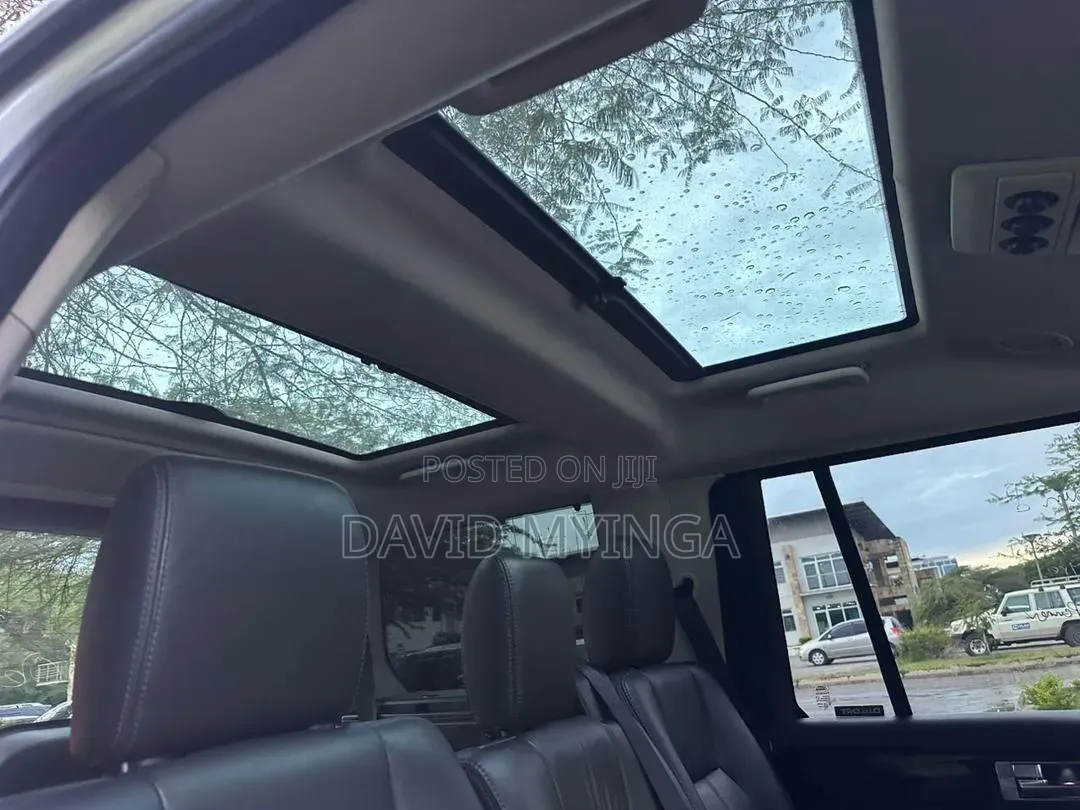 Land Rover Discovery 2015 Pearl