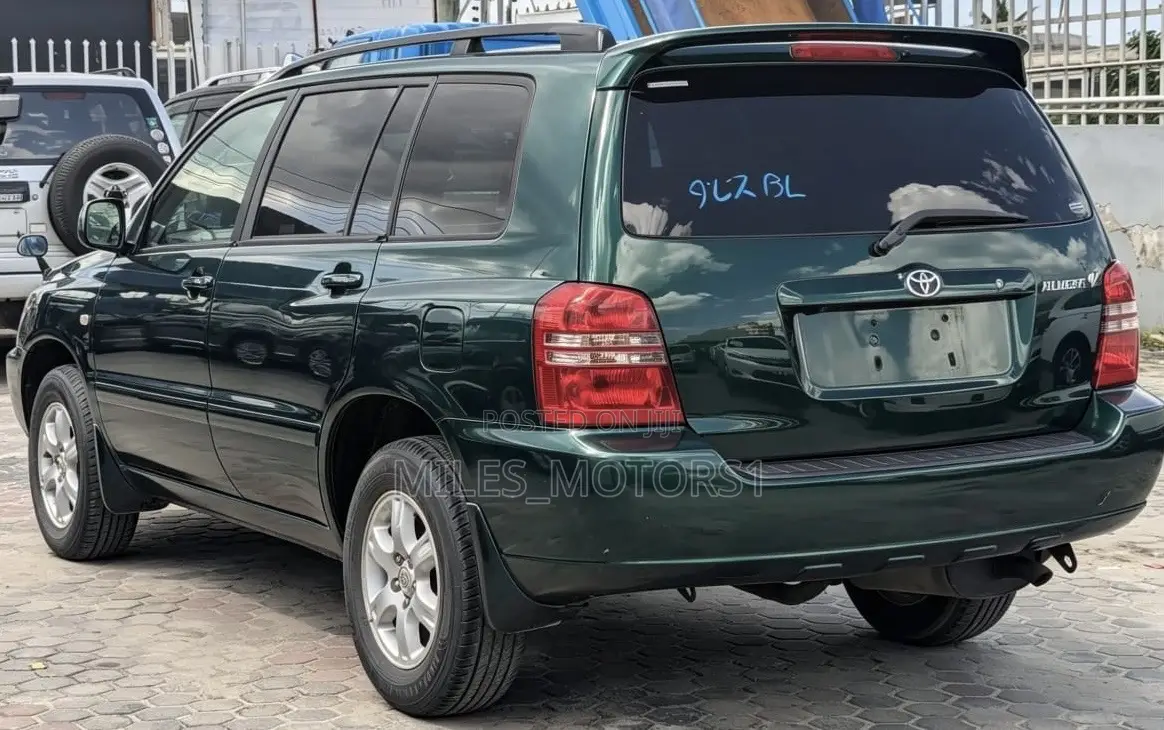 Toyota Kluger 2005 Green