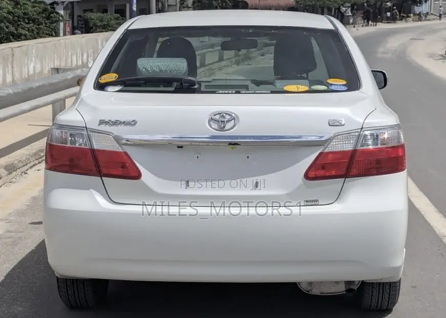 Toyota Premio 2008 White