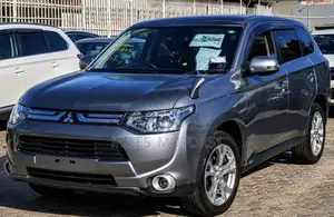 Mitsubishi Outlander PHEV 2020 Gray