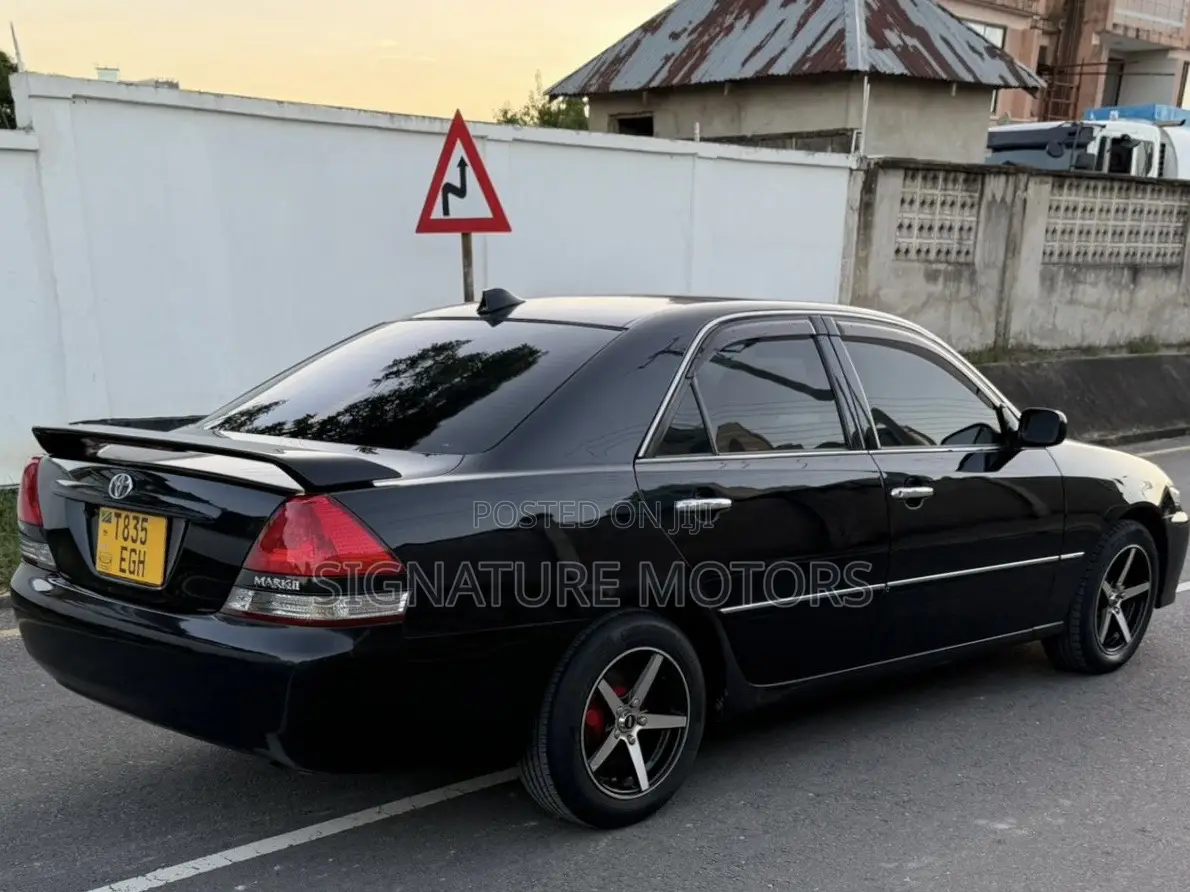 Toyota Mark II 2.0 AWD 2003 Black