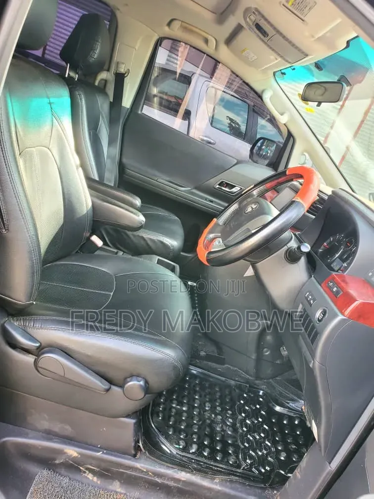 Toyota Alphard 2.4 Petrol FWD 2008 Black
